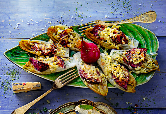 Afbeelding recept Gegratineerde witlof met stoofpeer en gruyère